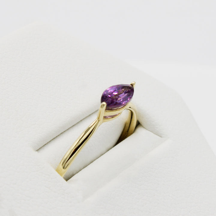 9ct Gold Purple Sapphire Ring