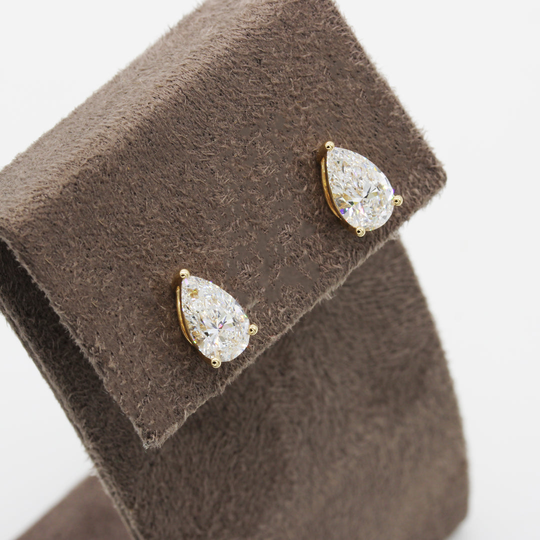 2.00ct Lab-Grown Diamond Pear Studs