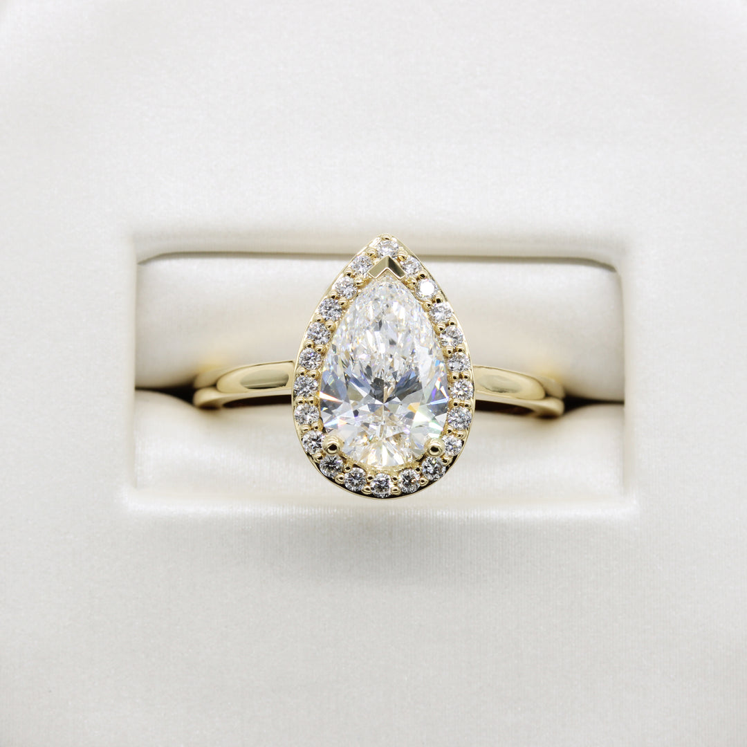 1.71ct Lab-Grown Diamond Pear Ring