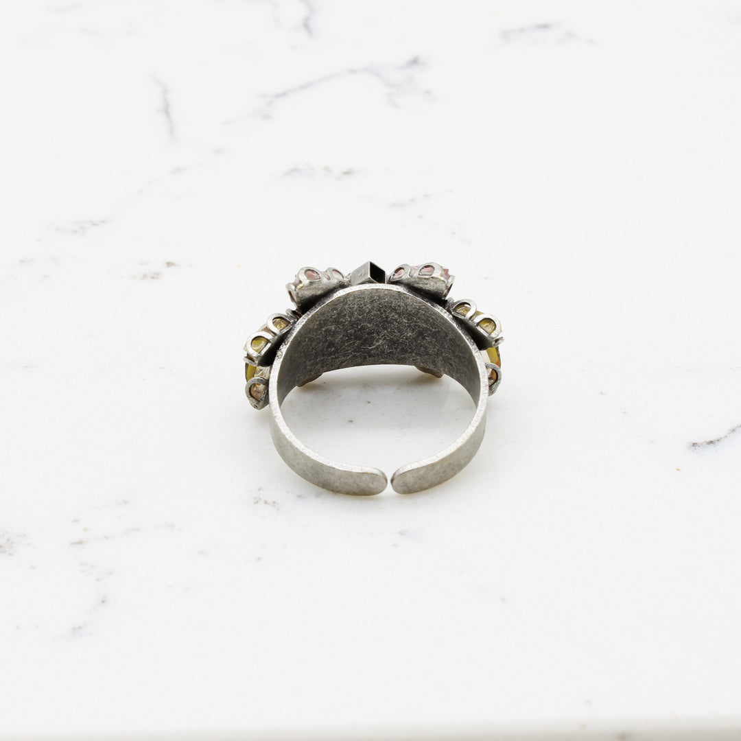 Ayala Bar - Ring