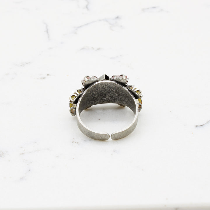 Ayala Bar - Ring
