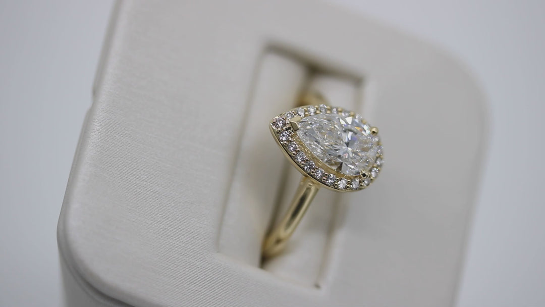 1.71ct Lab-Grown Diamond Pear Ring